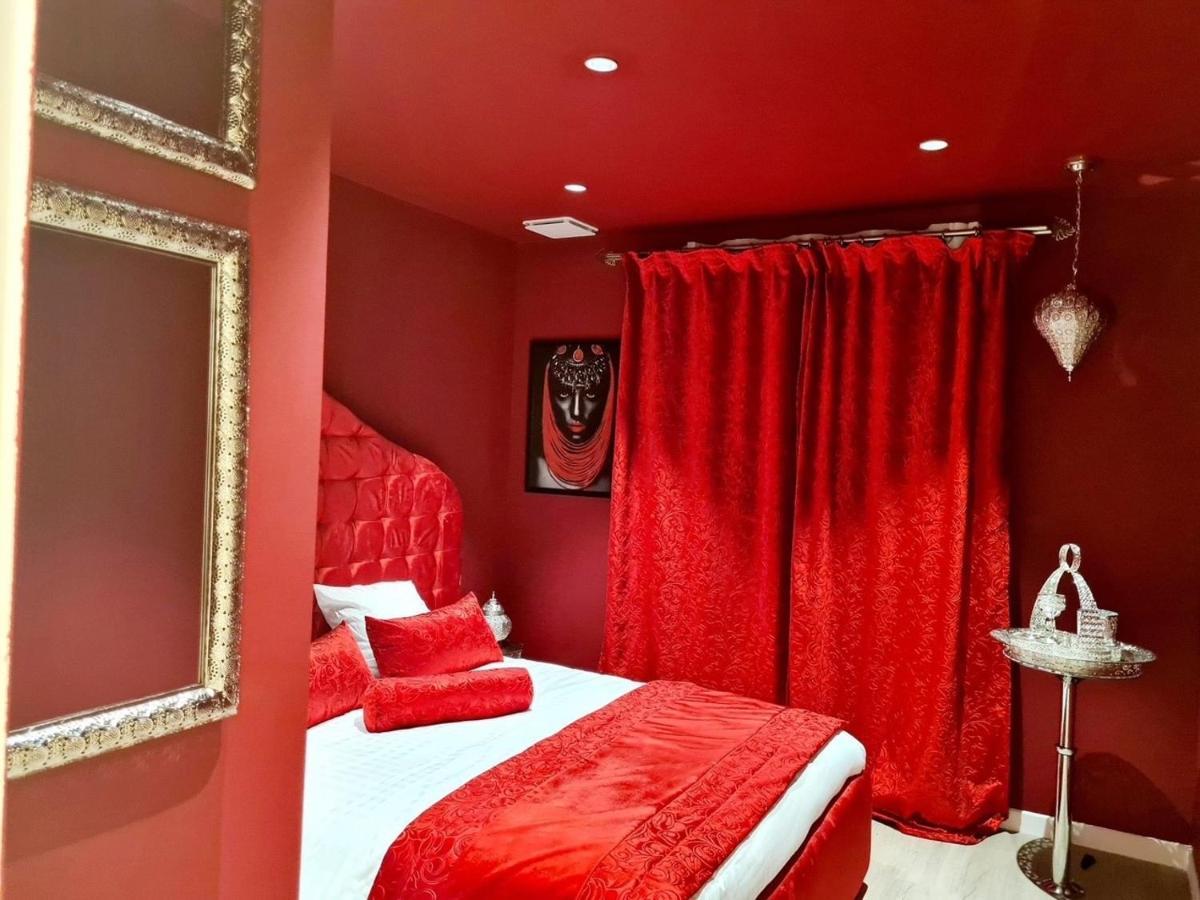 Magnifique Villa De Luxe Au Coeur De La Garrigue 尼姆 外观 照片