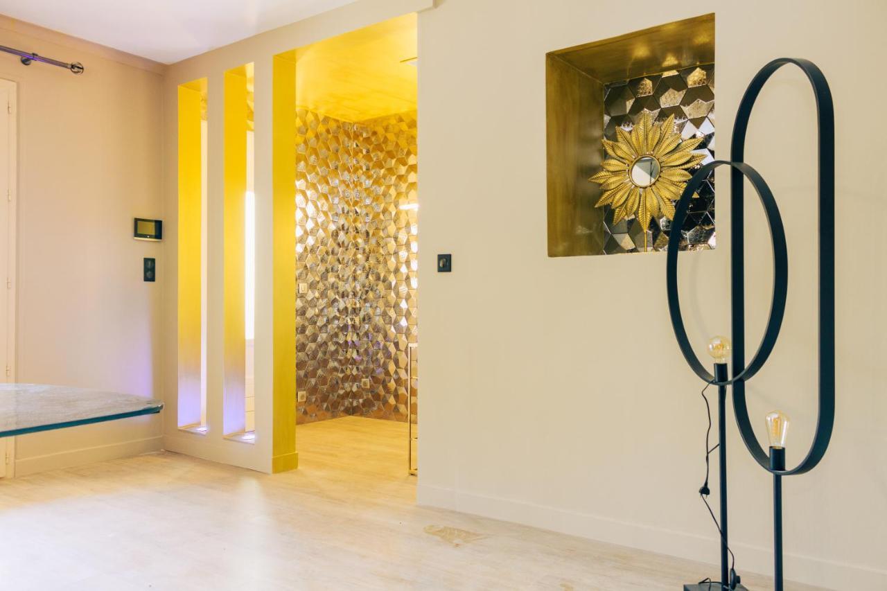 Magnifique Villa De Luxe Au Coeur De La Garrigue 尼姆 外观 照片
