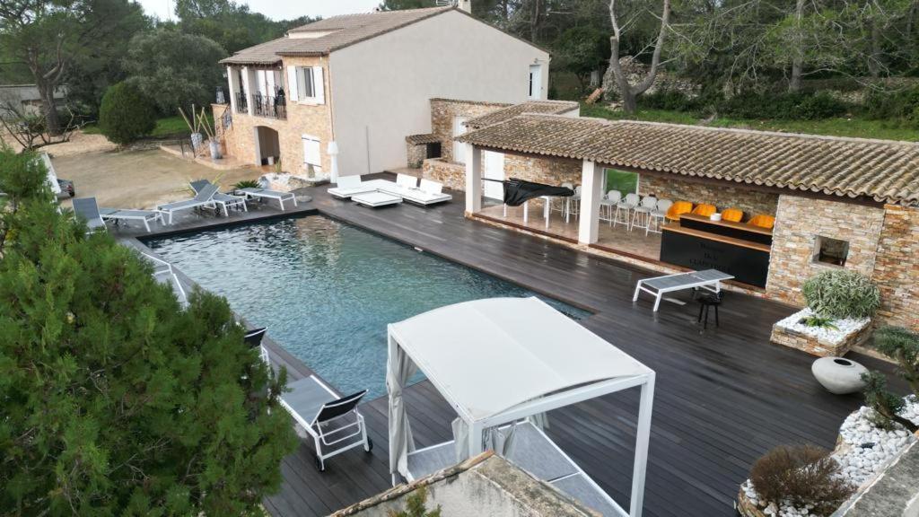 Magnifique Villa De Luxe Au Coeur De La Garrigue 尼姆 外观 照片